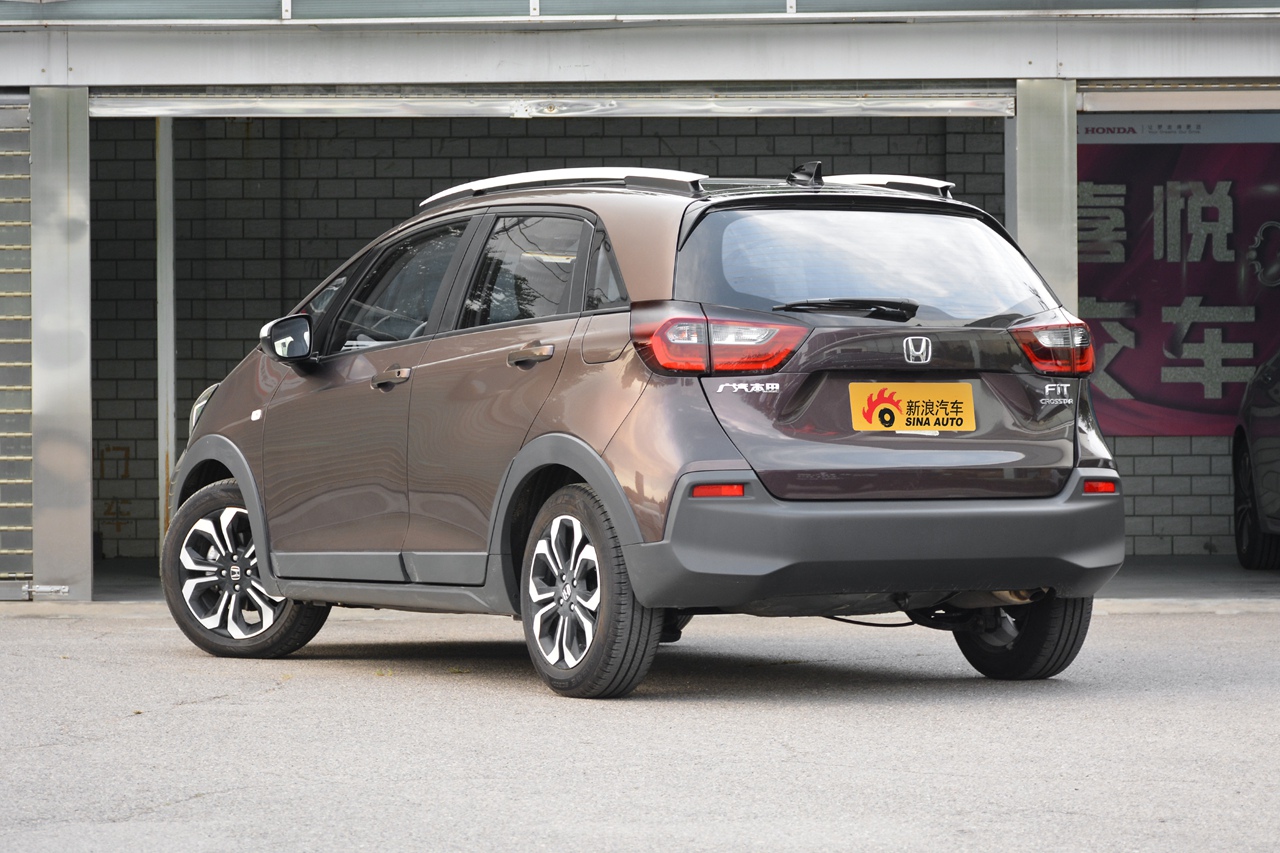 2021款飞度1.5l cvt crosstar潮越max