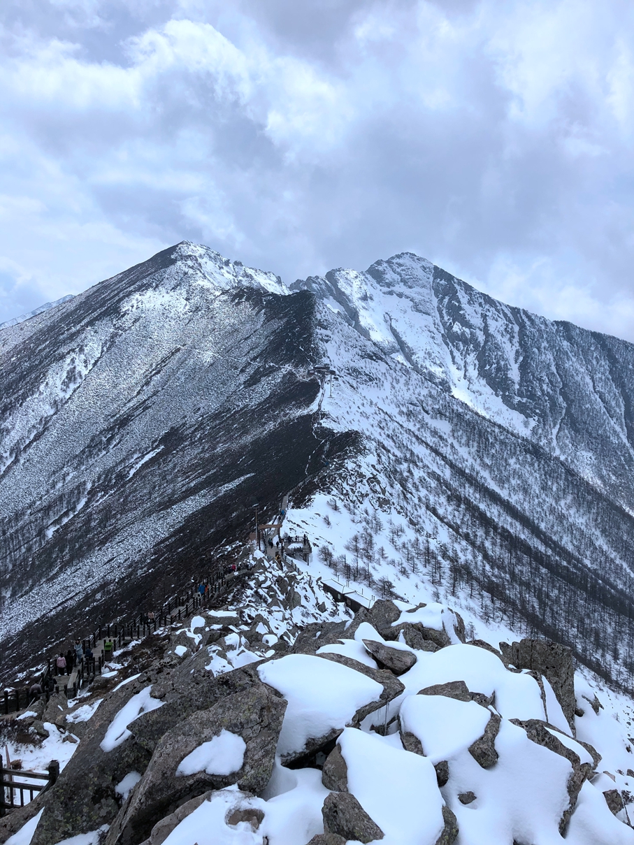 太白山四月雪景随拍