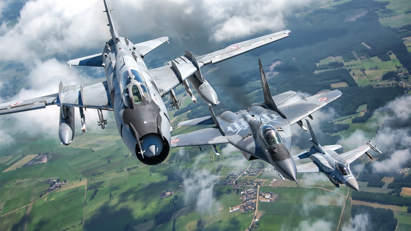 苏-22战斗轰炸机美图