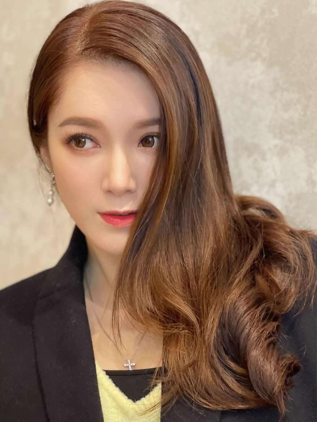 美女艺人苟芸慧迷人美照欣赏