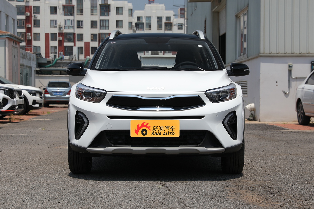 2021款奕跑1.4l cvt天窗款