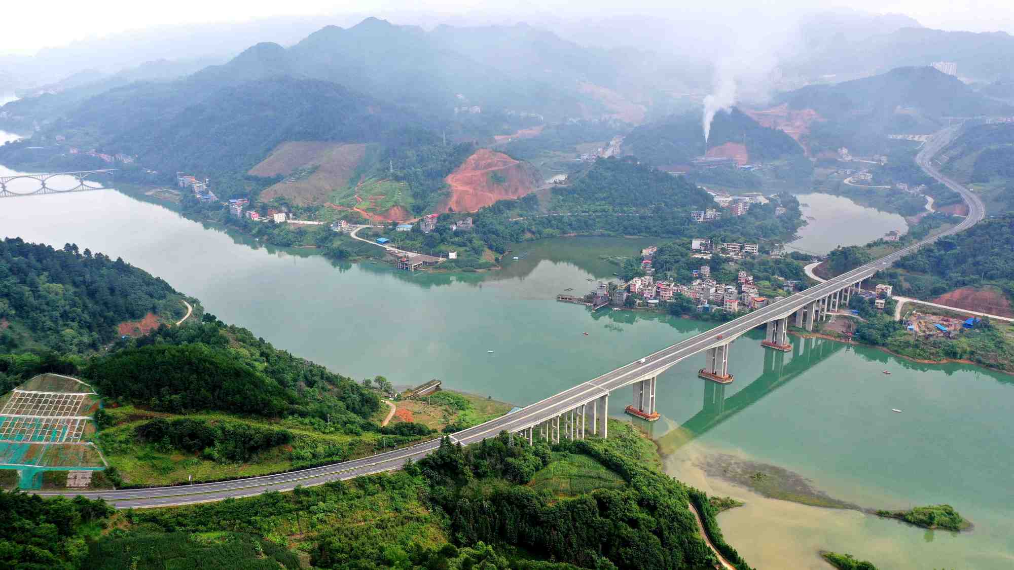 河百高速:造福革命老区的"黄金通道"