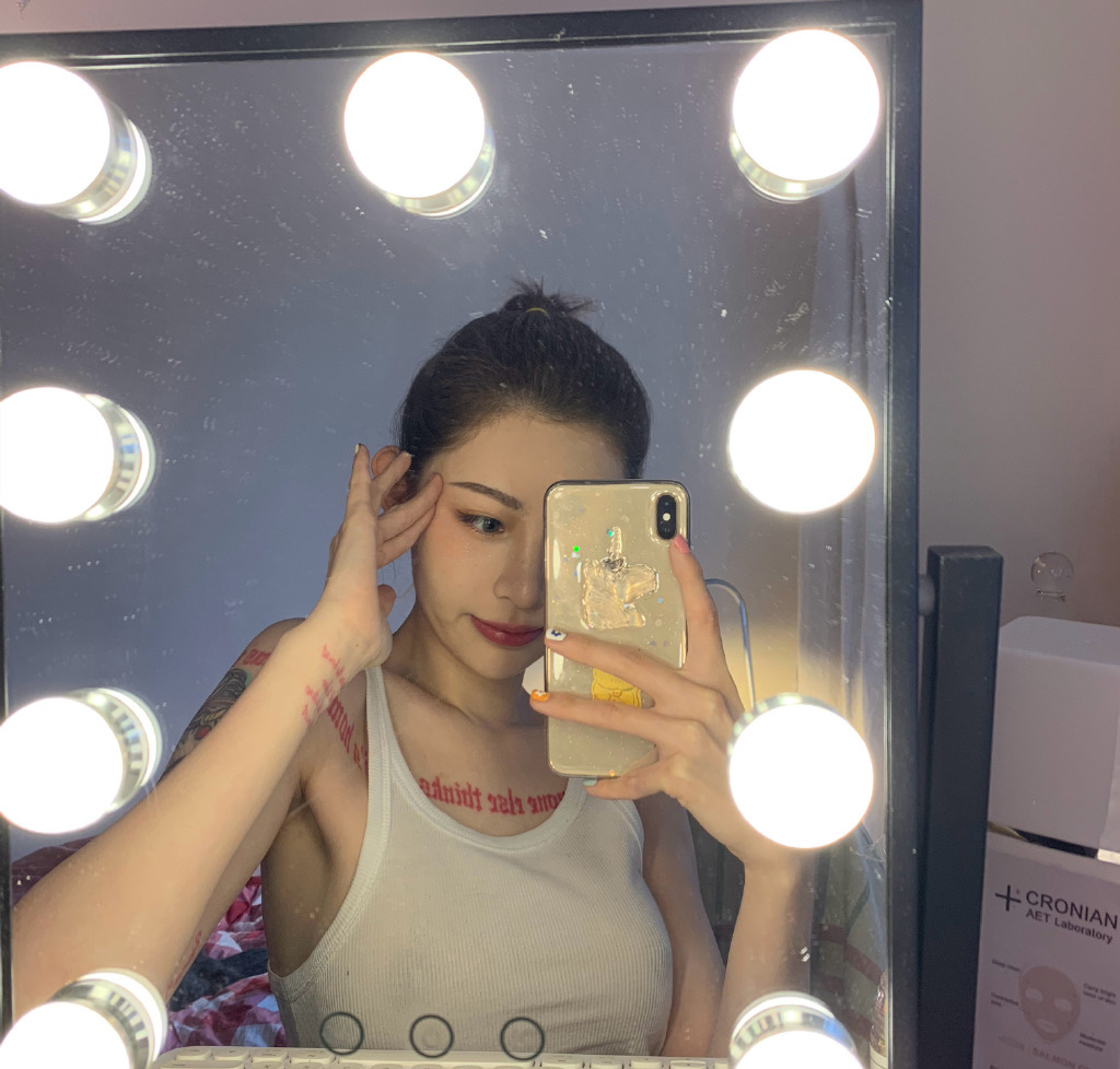 网红痞幼素颜照,清纯可爱