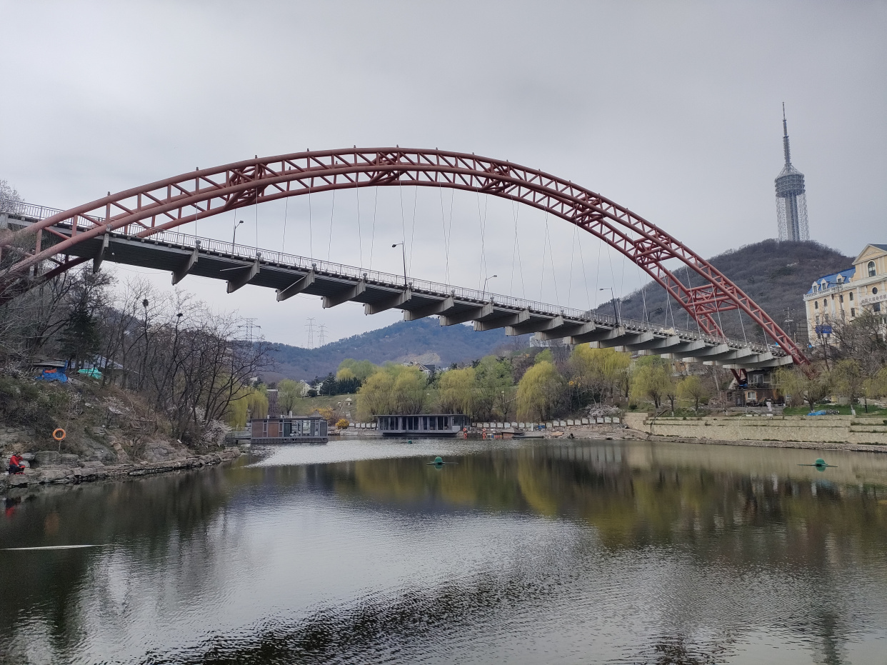 春天的大连老鳖湾