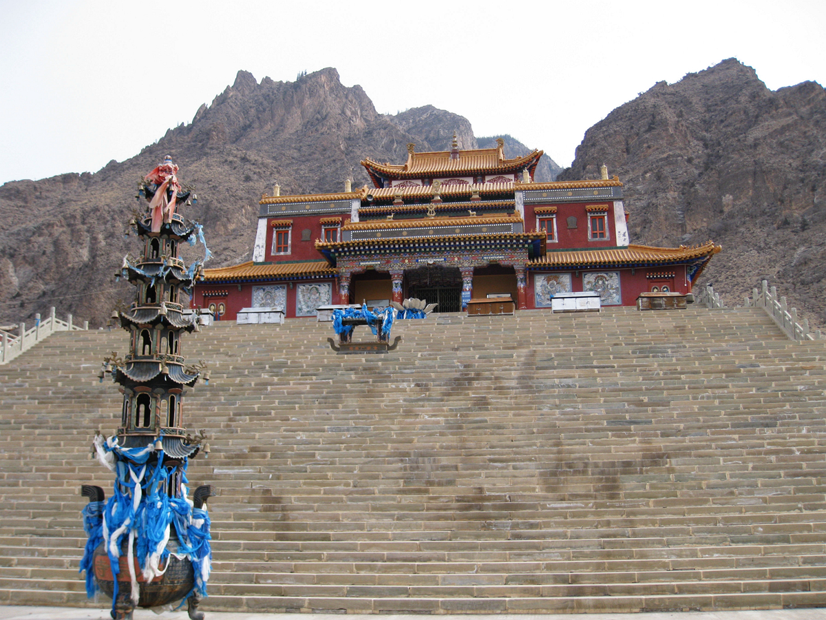 贺兰山广宗寺(南寺)