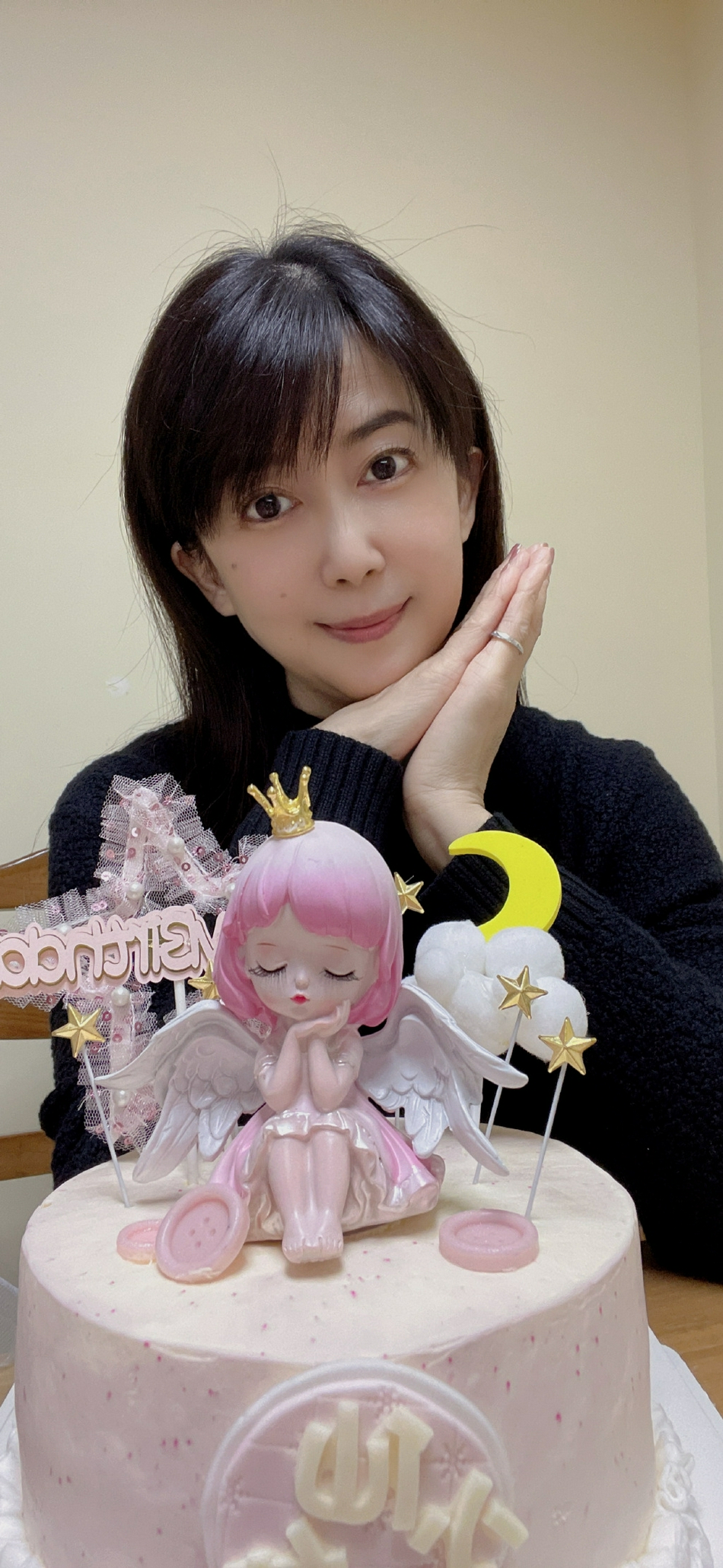 组图:孟庭苇52岁生日照 白纱公主裙仙气满满状态惹人羡