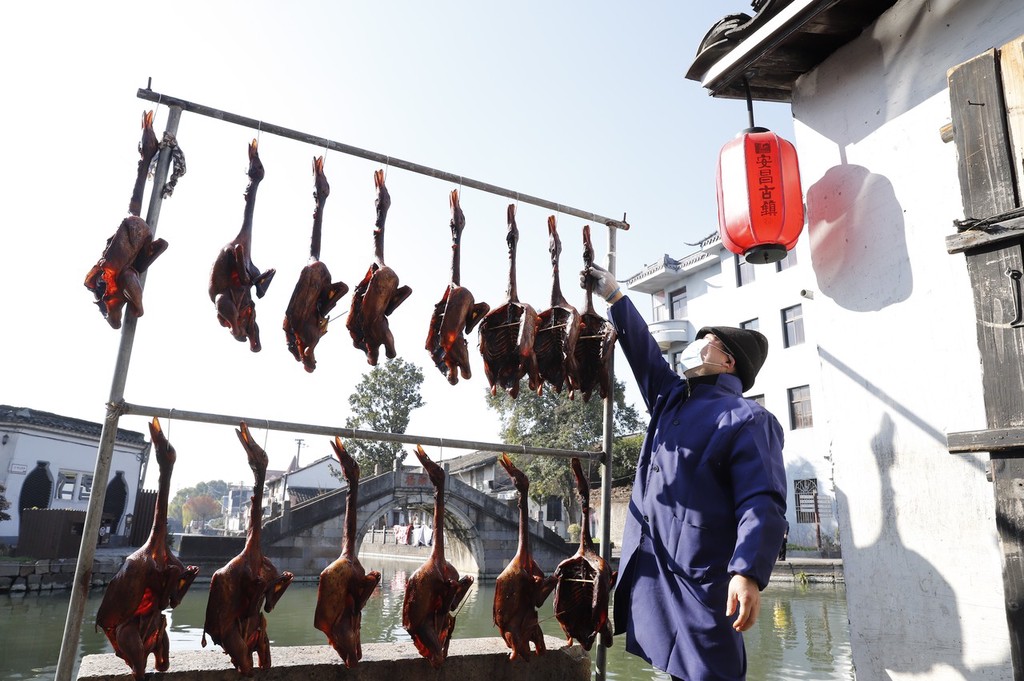 安昌腊月风情节图片