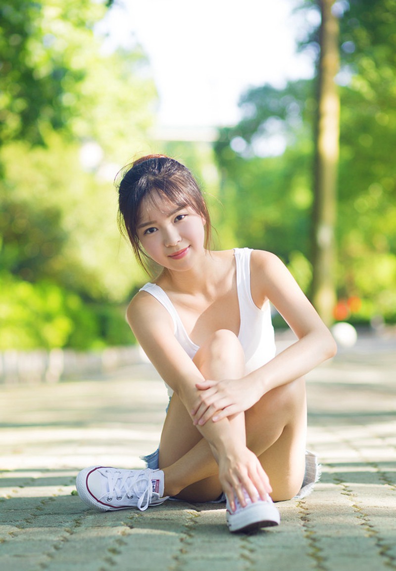 活力满满的可爱女孩,青春摄影写真图集
