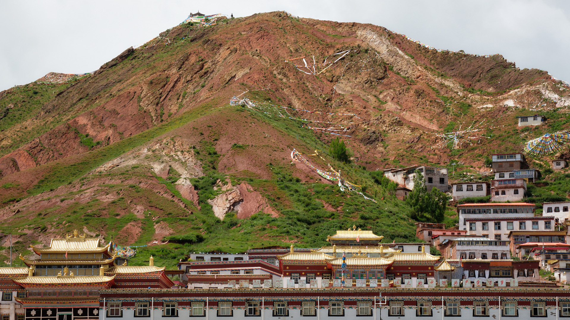 扁担舟旅行摄影《琼布丁青寺的日记》