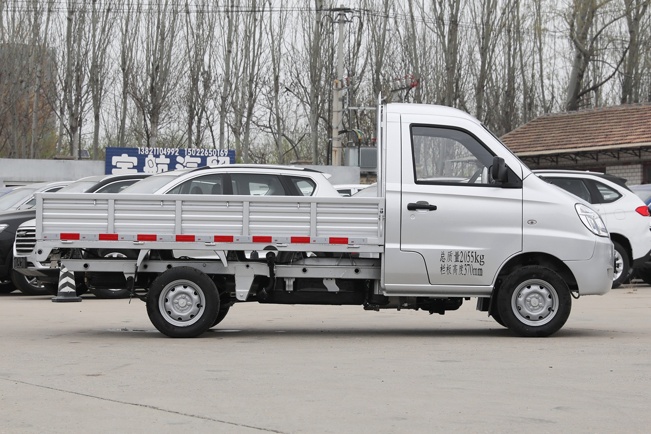 2021款金杯t10 1.2l标准型2.7米swc12m