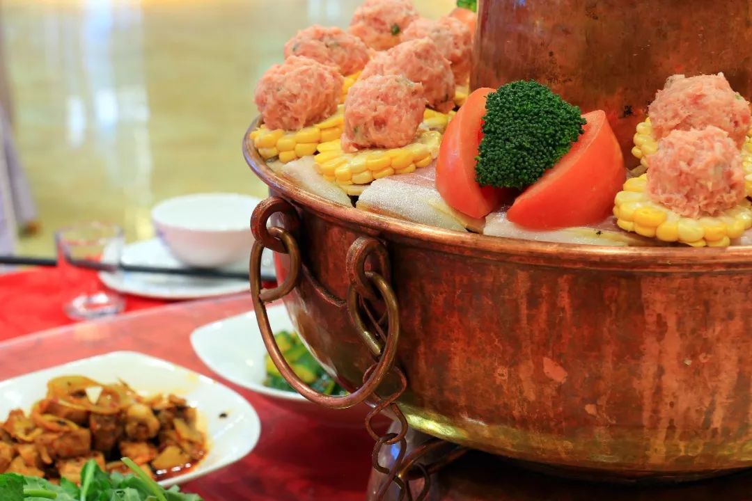 米易铜火锅:"味道非遗"铜火锅,定能慰藉您和家人的心灵!