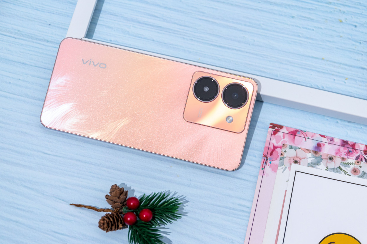 vivo y78图赏:长续航高颜值的千元级新品