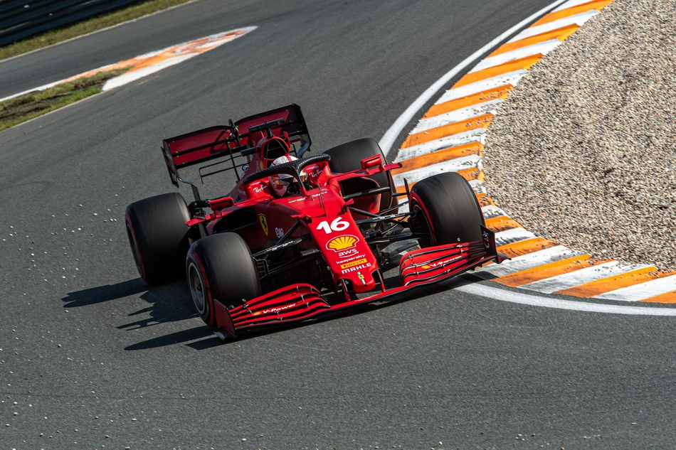 奔驰的赛车 2021年f1荷兰大奖赛