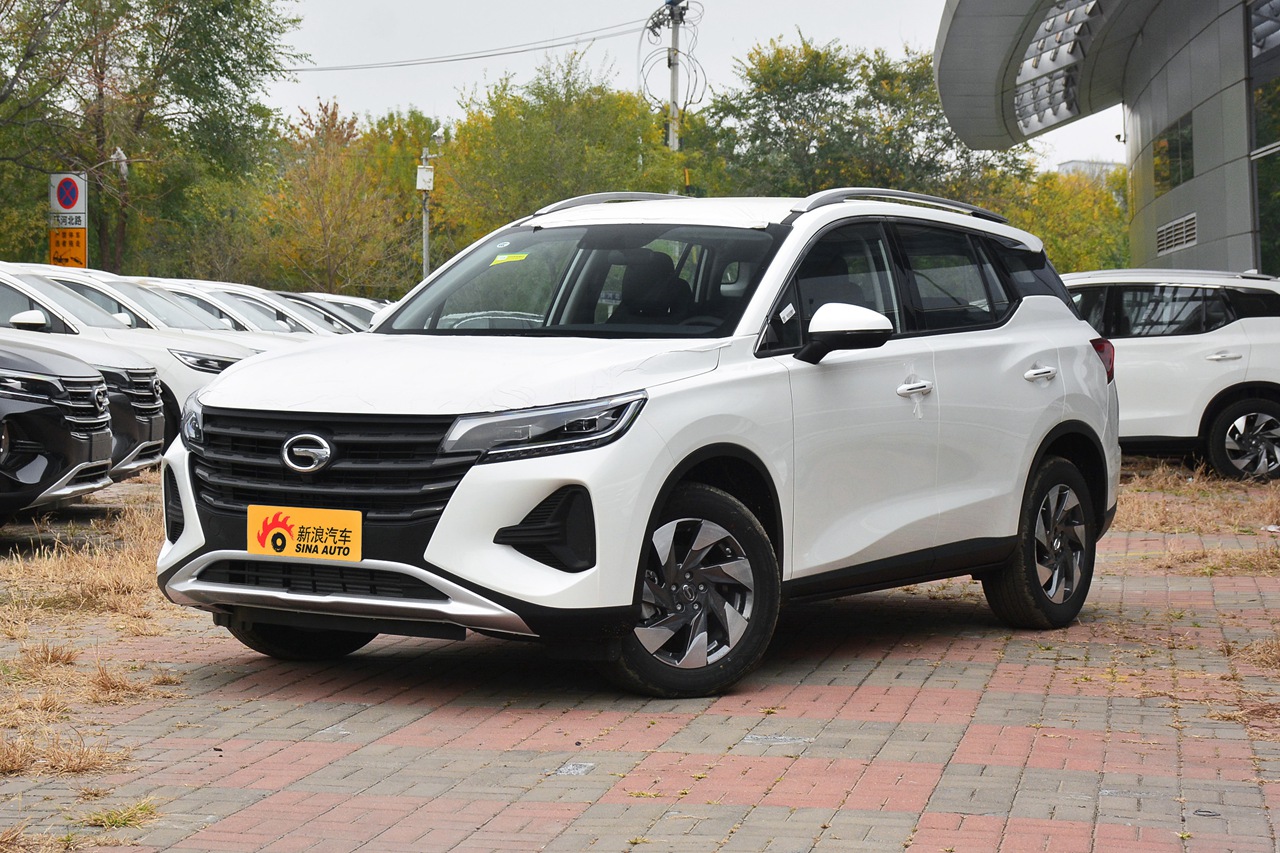 2021款传祺gs4 270t 1.5t自动精英科技版