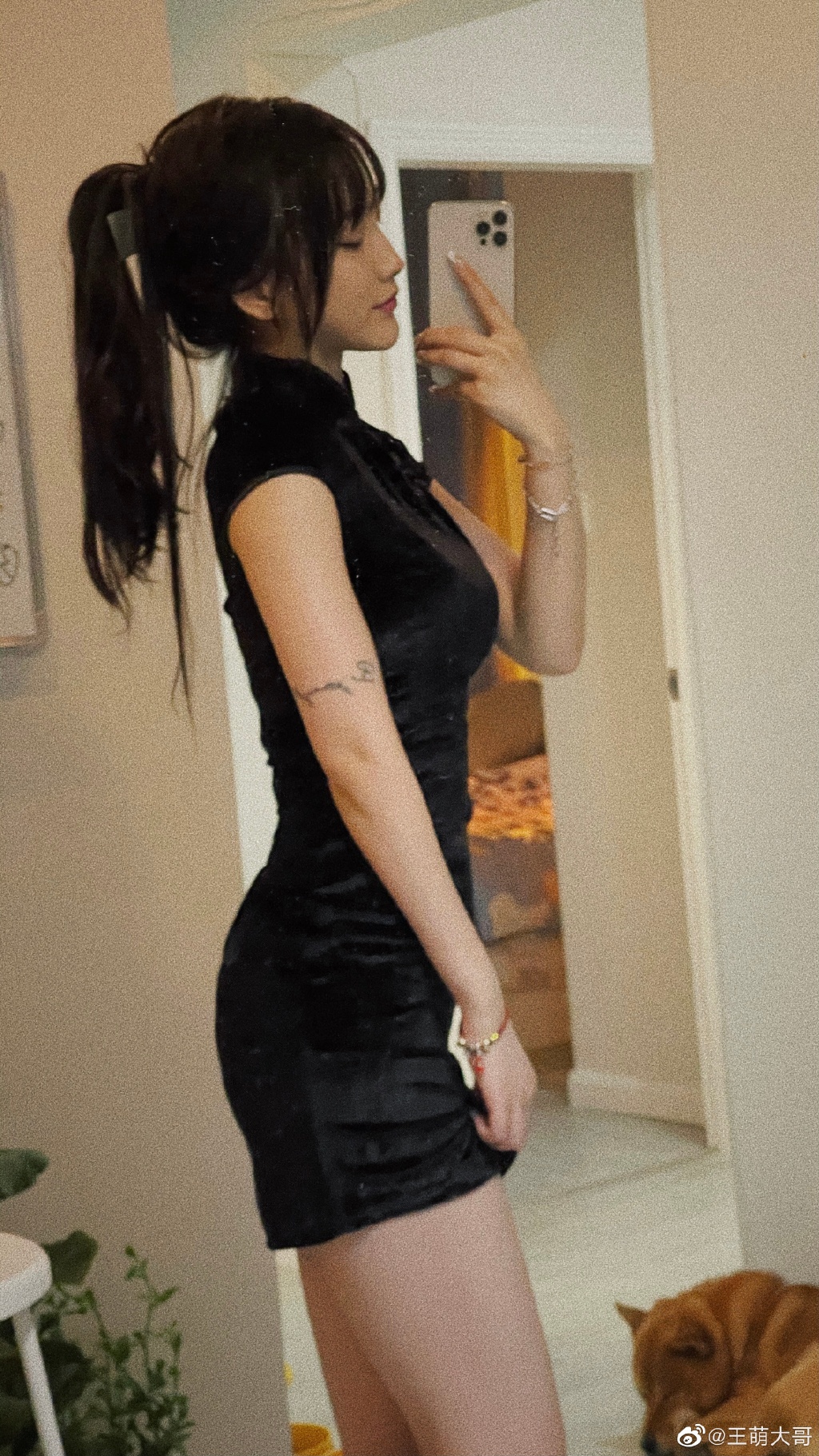 网红美女王萌迷人美照欣赏,很好看啊