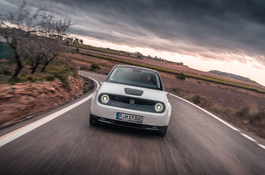 又萌又贵的大眼仔!本田电动车honda e