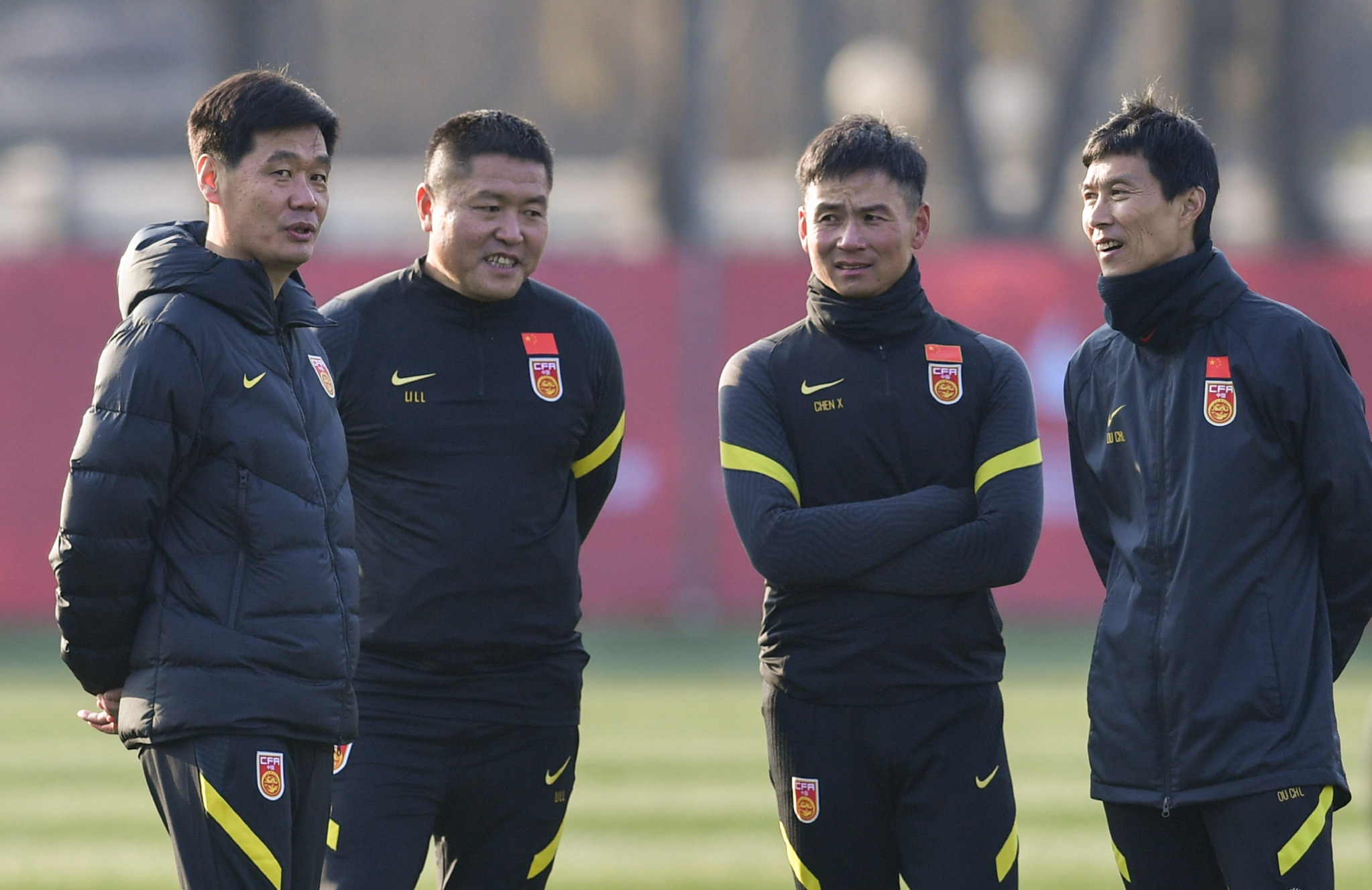 国足组建庞大教练组,李霄鹏领衔,郑智 邵佳一 肇俊哲等出任助教