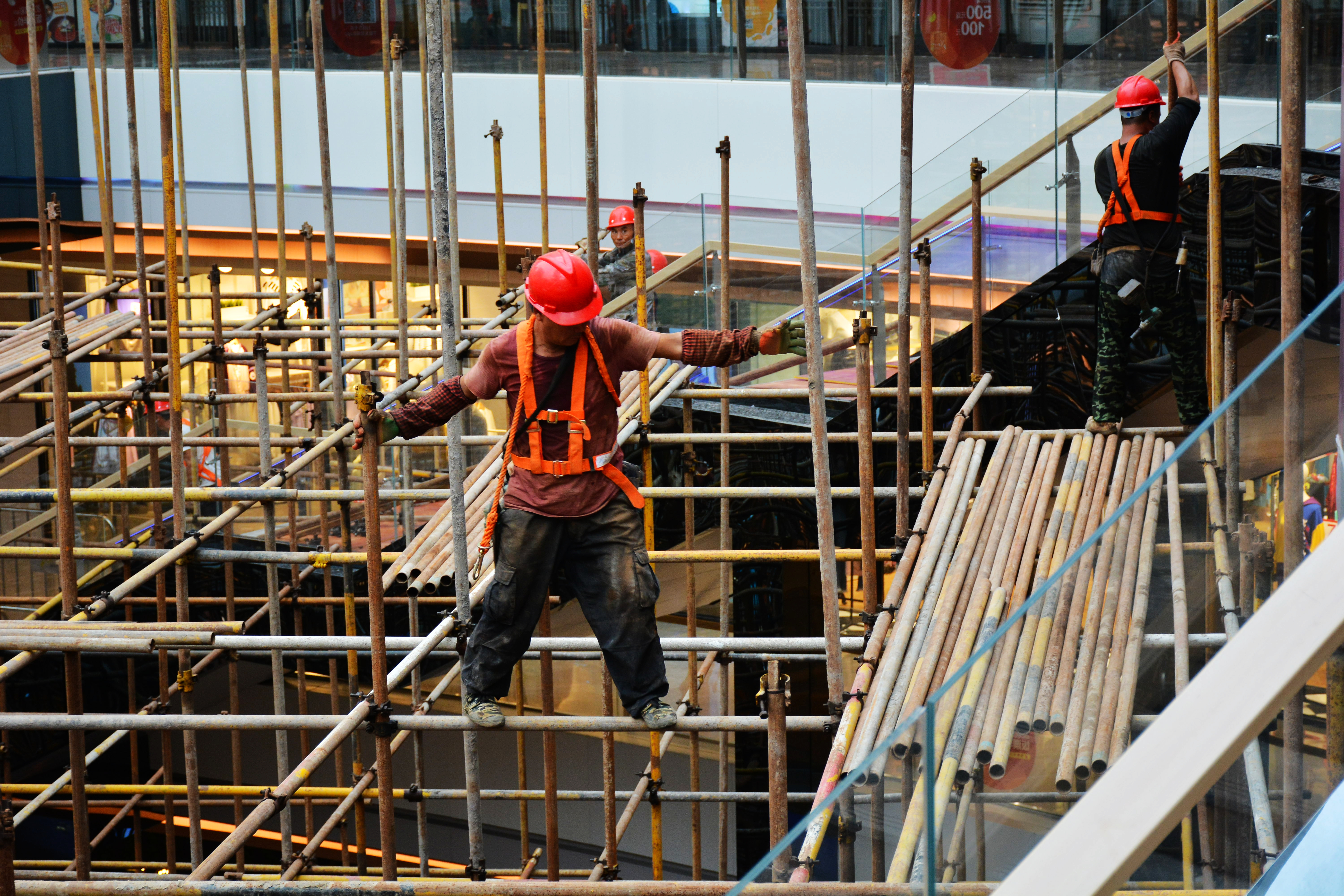 空当接龙,苏宁广场工地的那些架子工(纪实摄影)