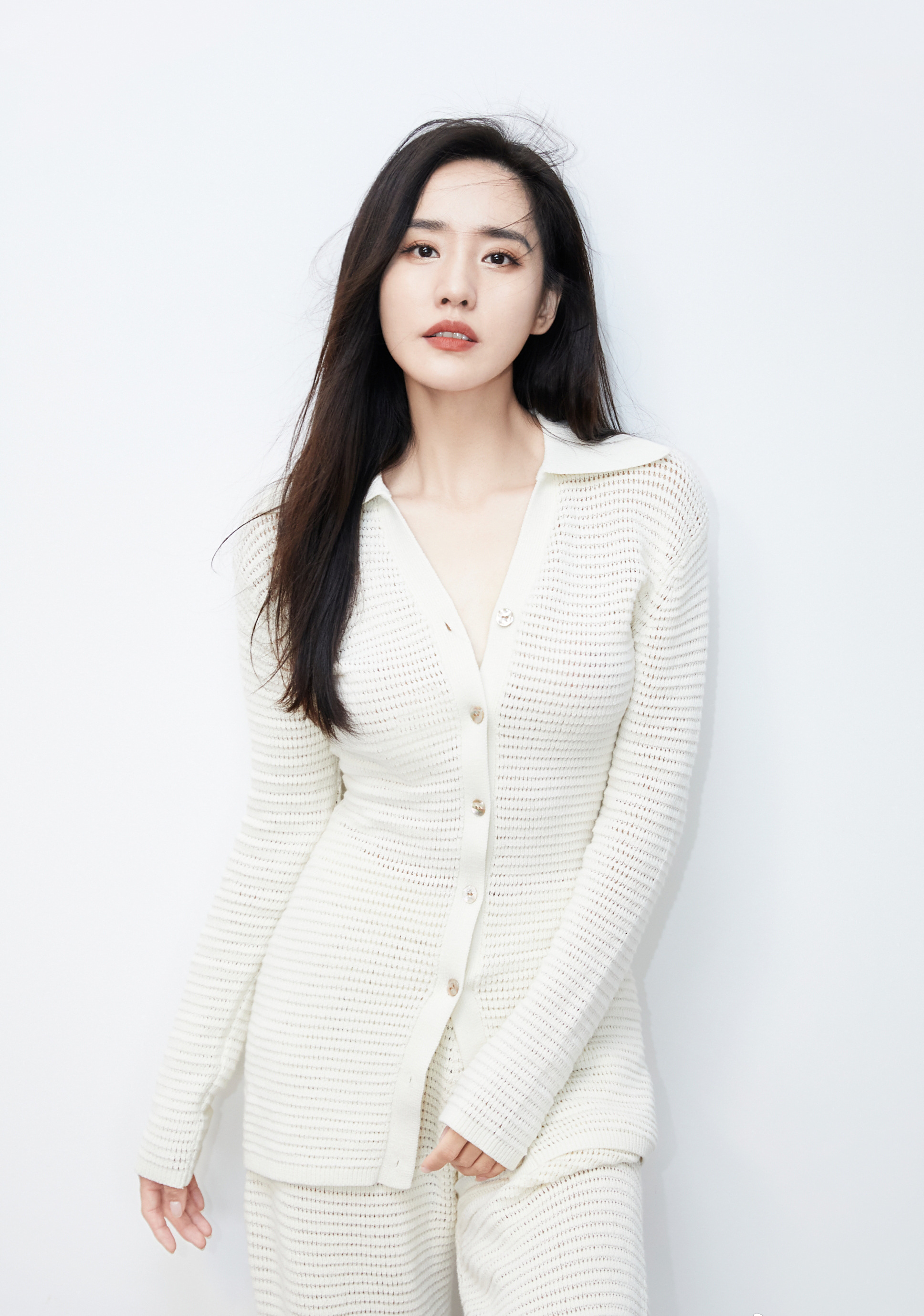 王智写真美图:风姿绰约,妩媚动人