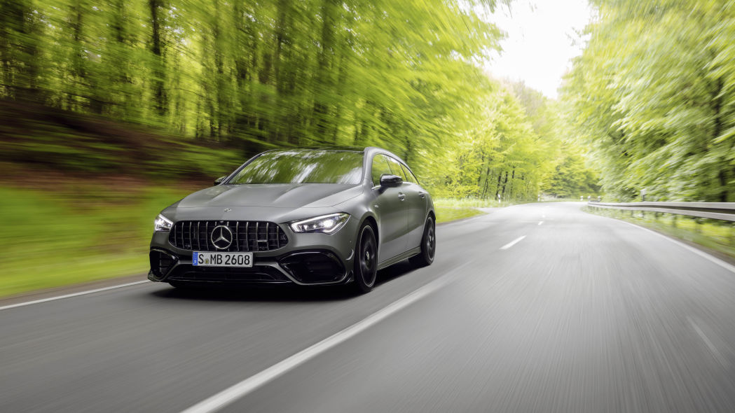 奔驰新款猎装车来了!amg cla 45 s shooting brake