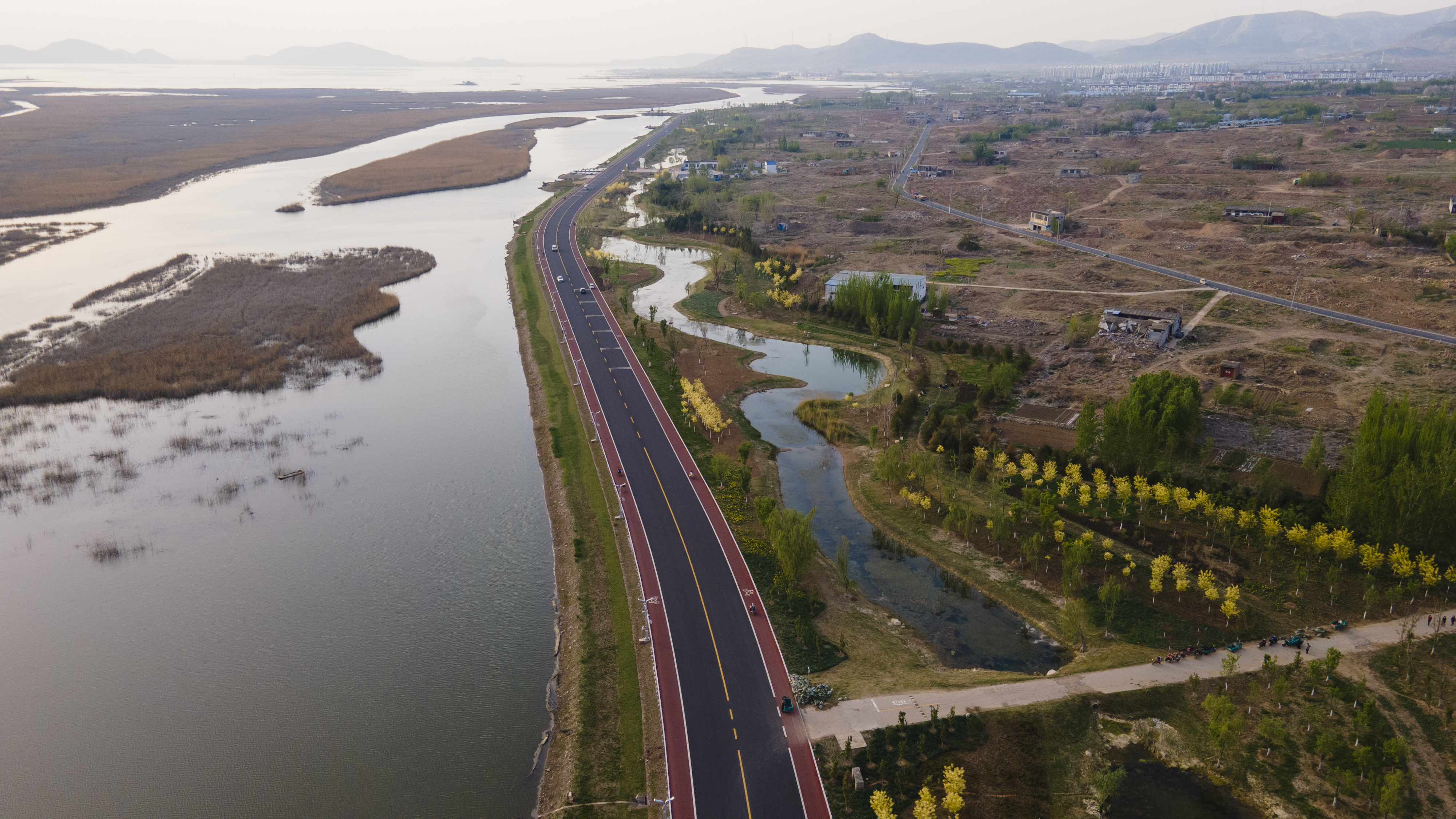 泰安东平|航拍东平湖滨湖大道,湿地码头,古镇码头