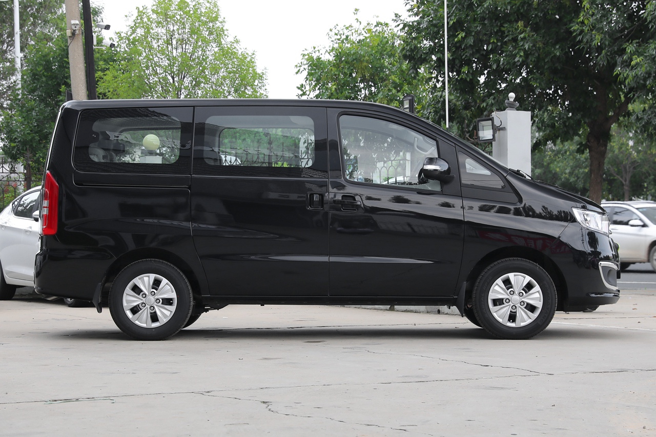 2021款瑞风m3宜家高功率版1.5t手动豪华型