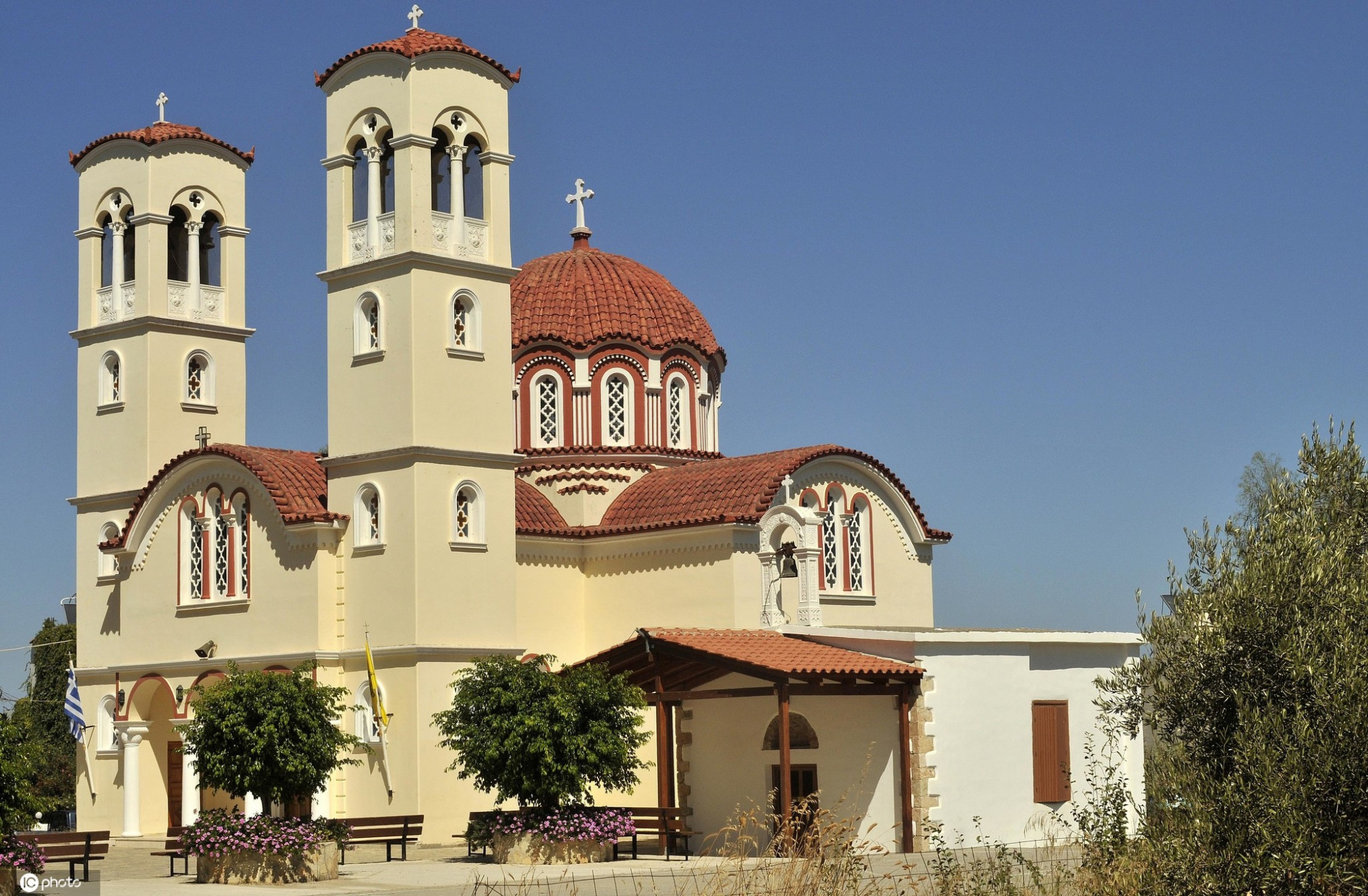 情迷夏日希腊克里特岛明星也爱的复古小岛