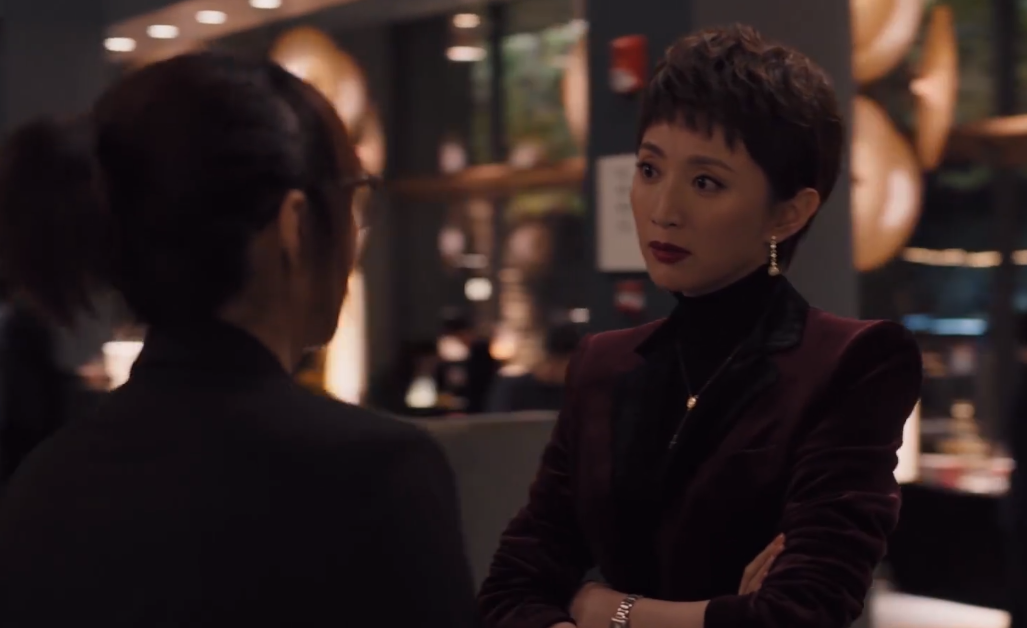 电视剧理想之城玛丽亚扮演者张澍职场穿搭剧照图片