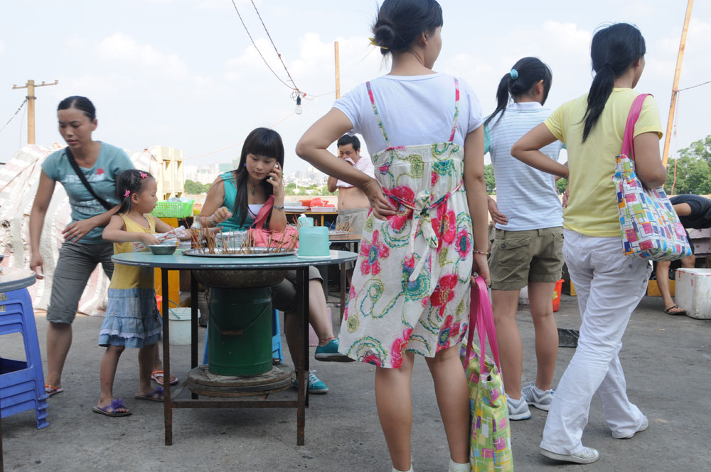 长沙"堕落街"真堕落吗?