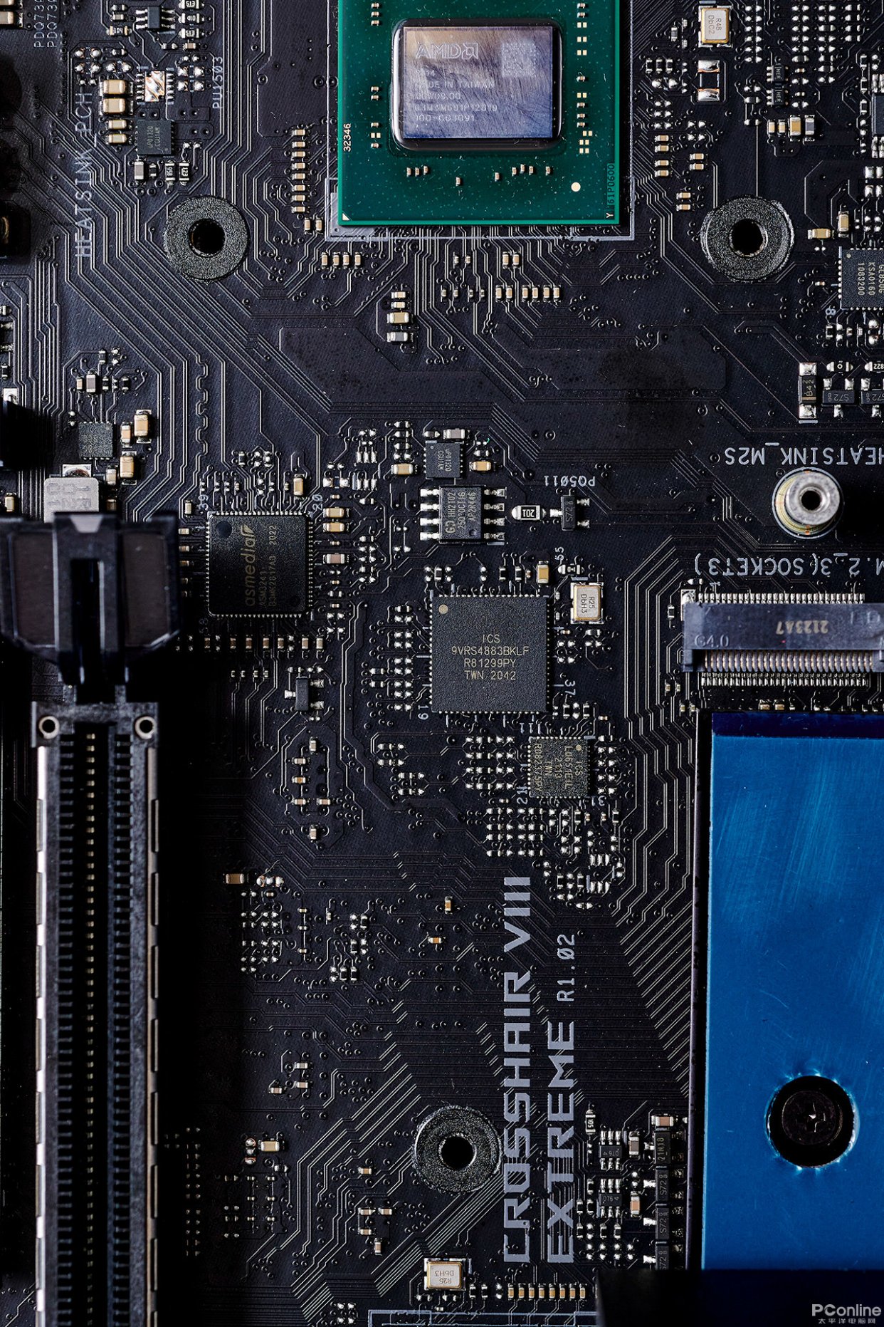 板皇级堆料,华硕rog crosshair viii extreme主板拆解图赏