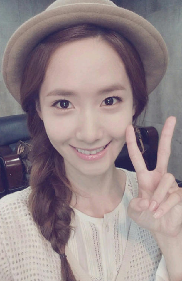 韩国艺人林允儿自拍照,身材火辣性感迷人