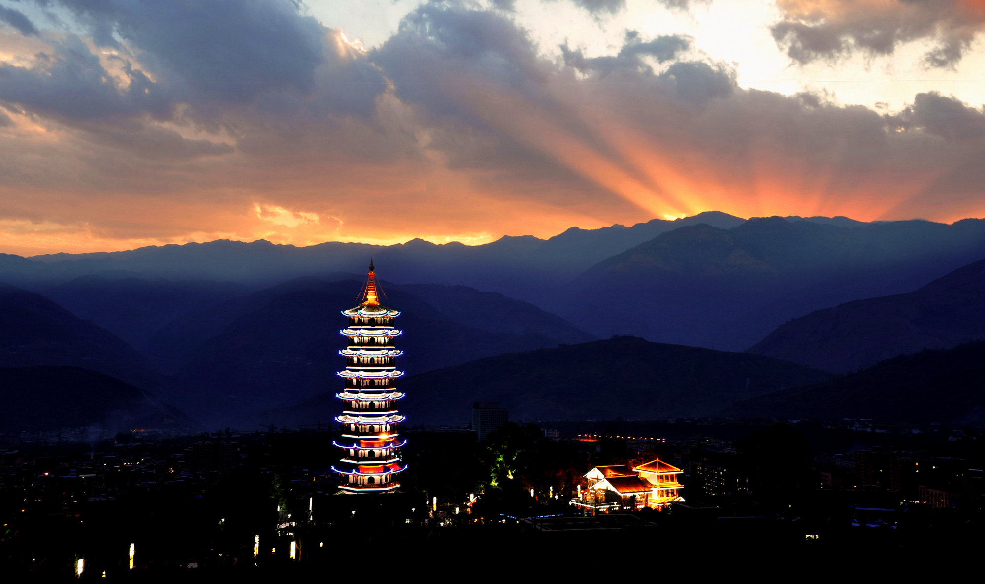 宁南县积极打造幸福美丽新村"升级版"