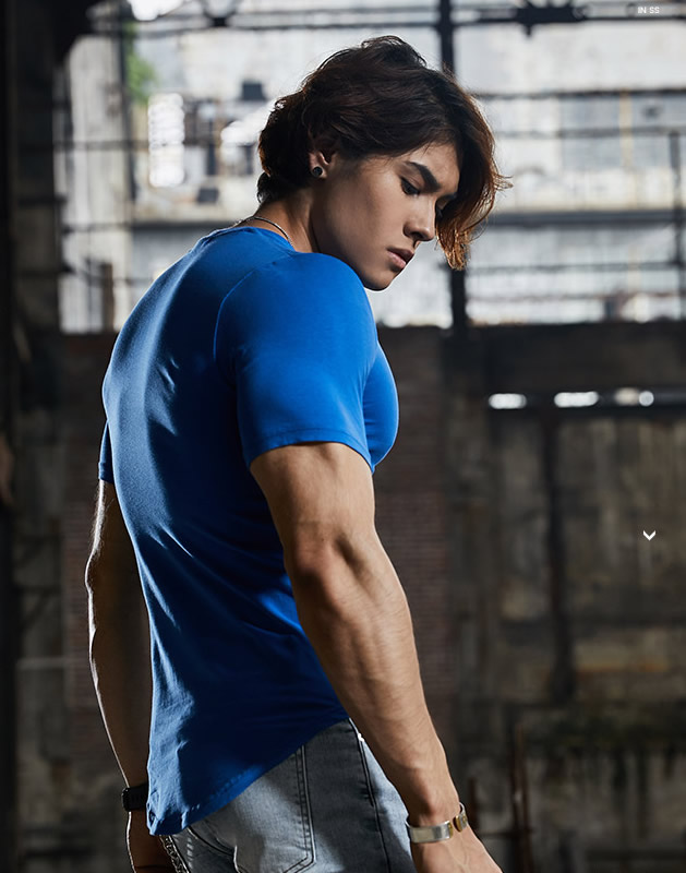 组图:英俊帅气的肌肉男模,182身高,穿紧身t恤,有型,有气质!