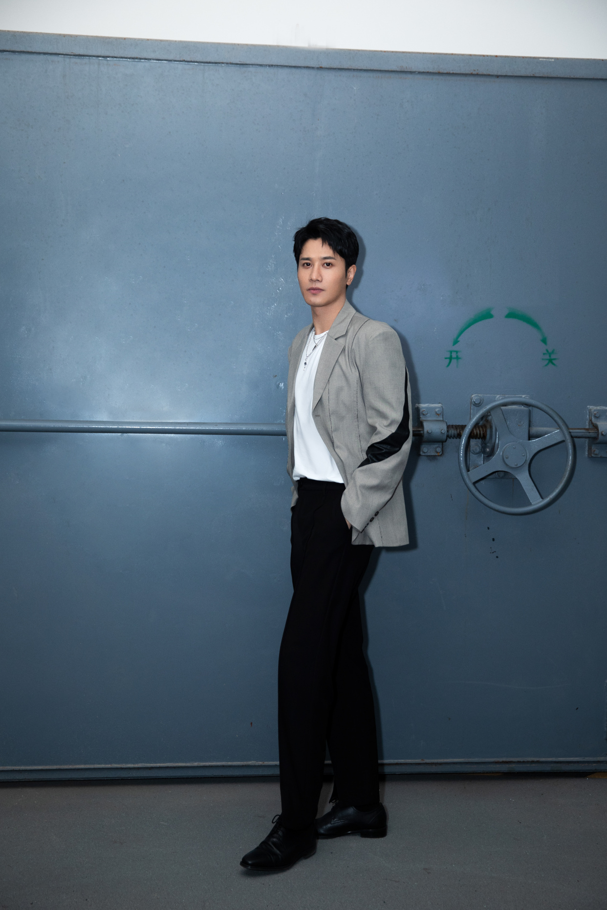 彭冠英 又高又帅