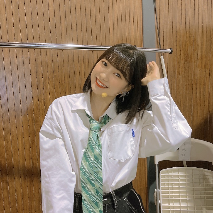 偶像女团snh48成员刘胜男迷人美照欣赏