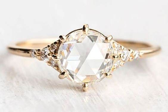 玫瑰形切工钻石,是一种别样的存在