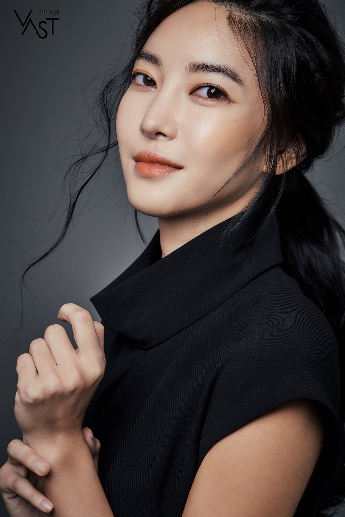 金允智 从歌手到演员在多样的魅力中