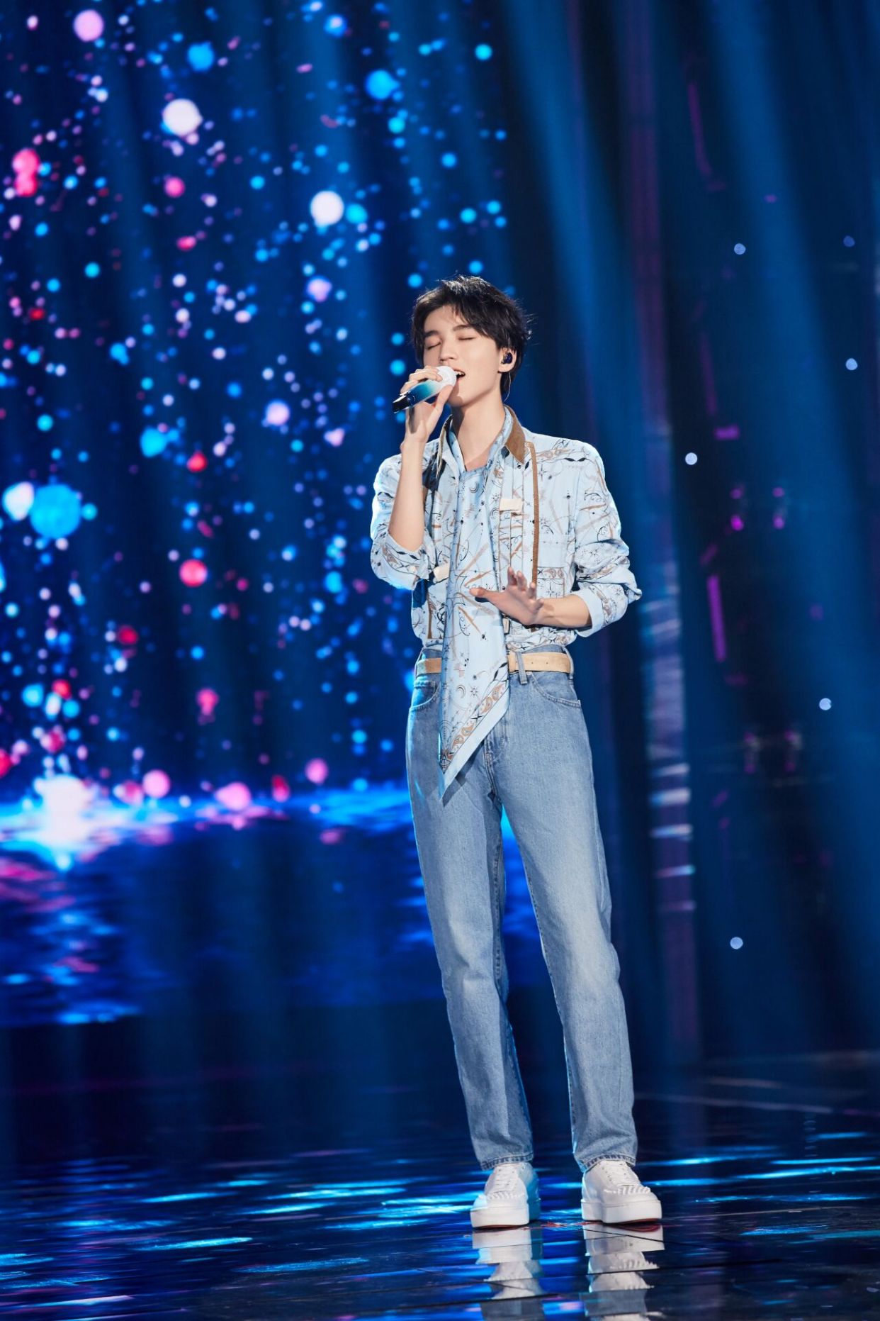 tfboys三小只近照,弟弟们长大了