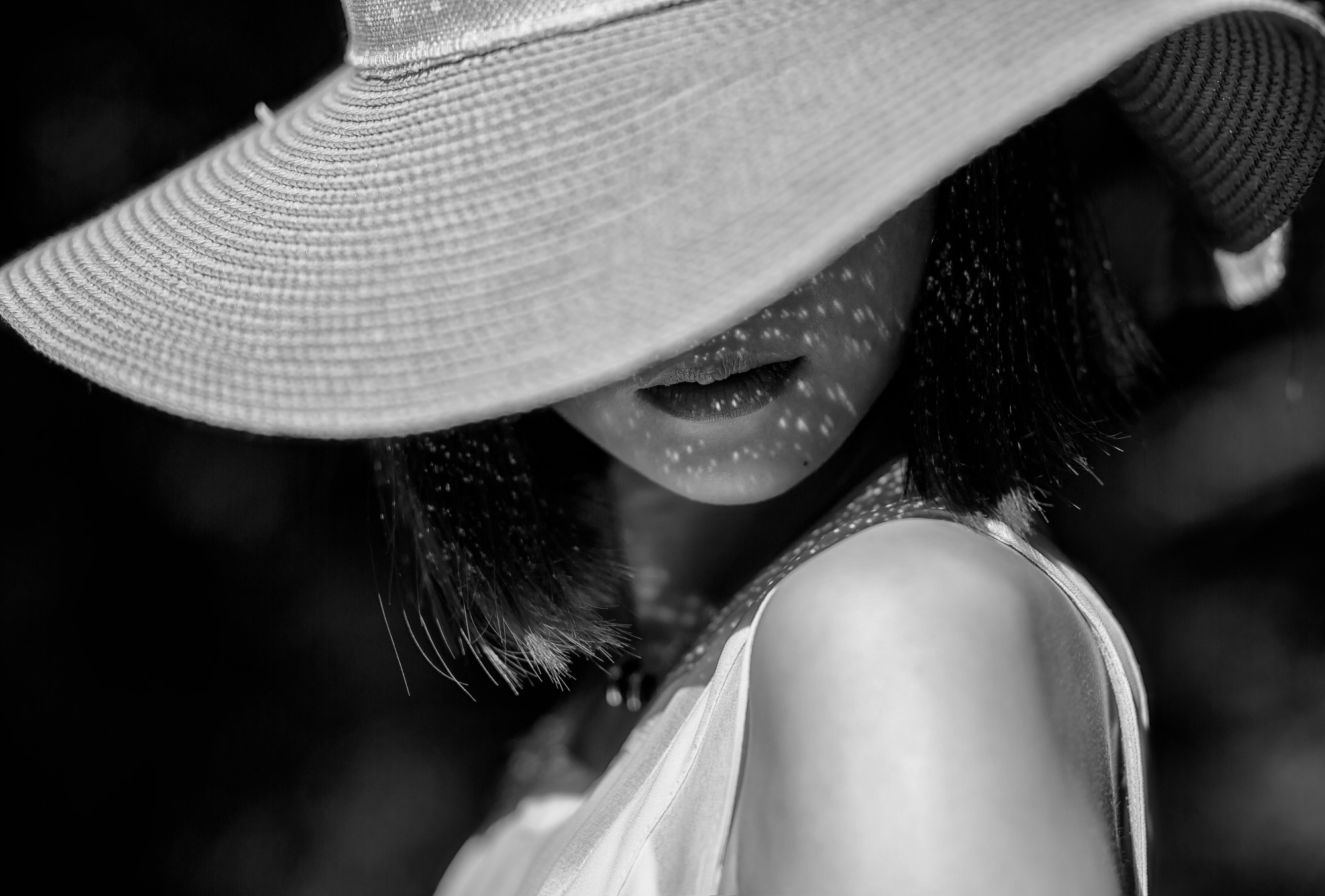 黑白光影,黑白色调光影女孩人像写真