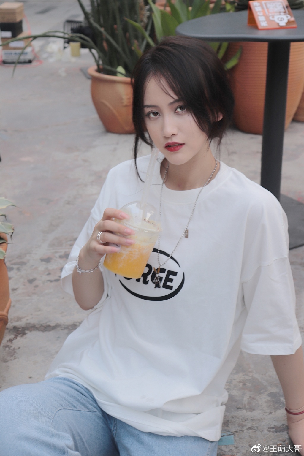 网红美女王萌迷人美照欣赏,很好看啊