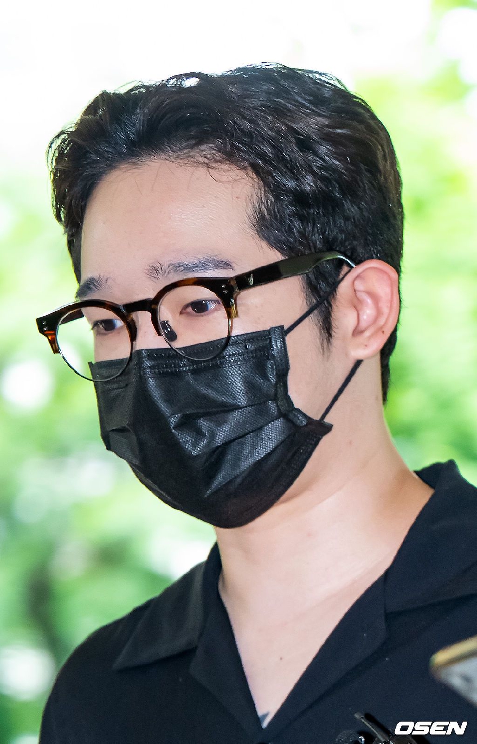 组图南太铉接受吸毒案拘留令审查身材发胖明显