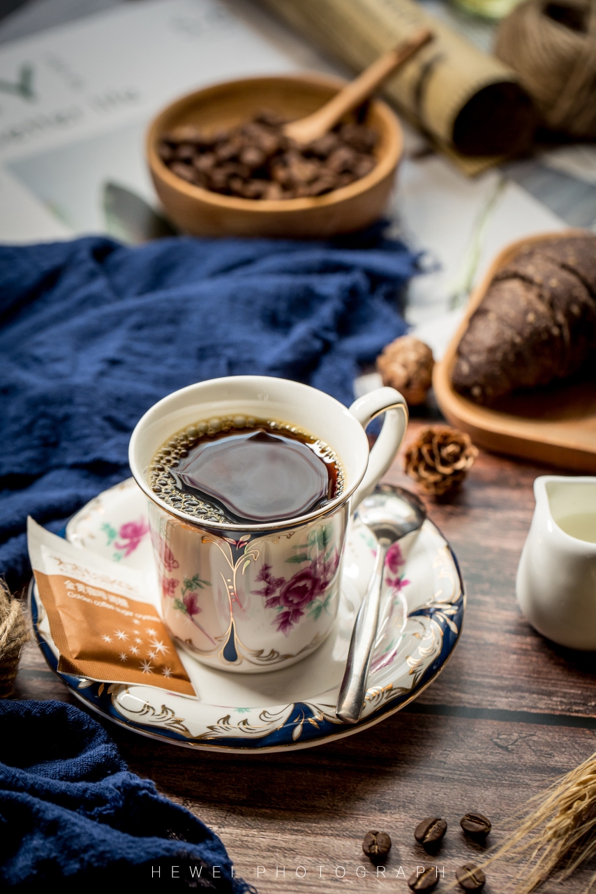 嚯茶还是嚯咖啡?