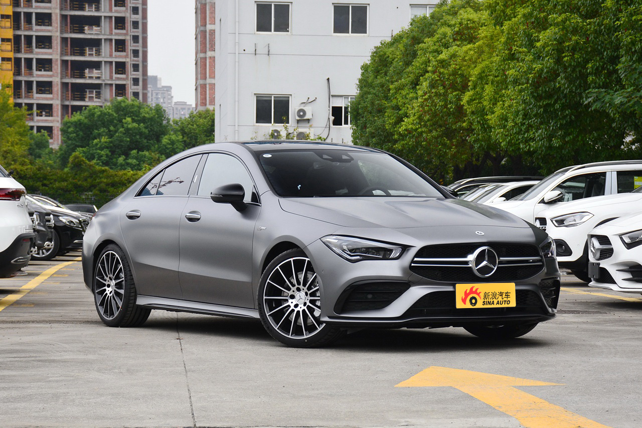 2020款amg cla 35 2.0t自动4matic