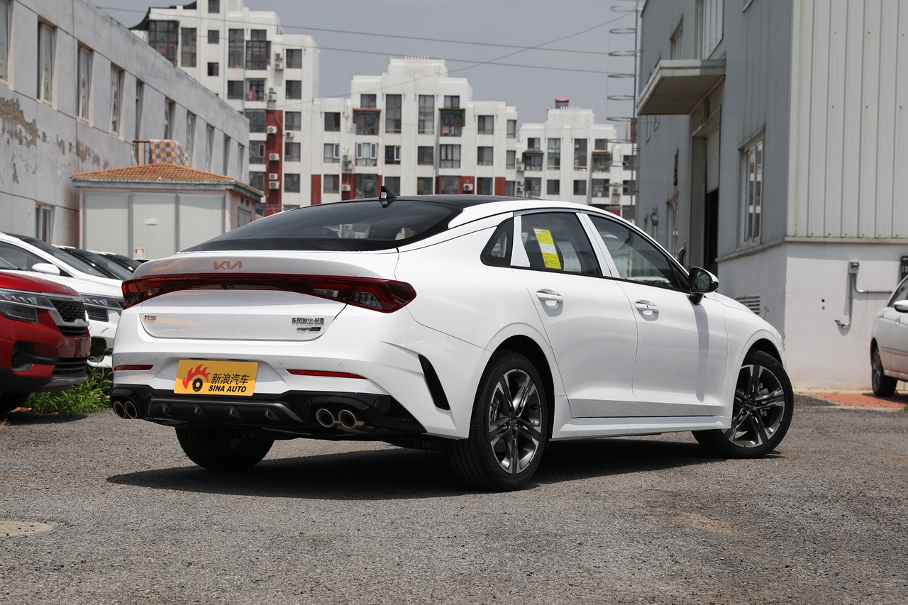 2020款k5凯酷380t gt-line尊贵科技版