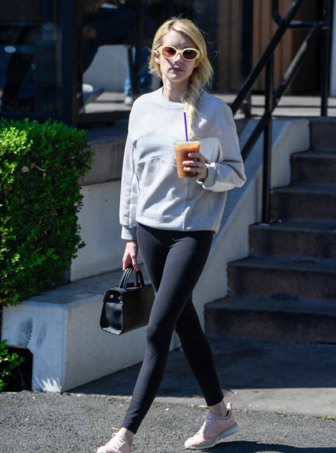 艾玛.罗伯茨街拍合集,她真是小个子穿搭典范了