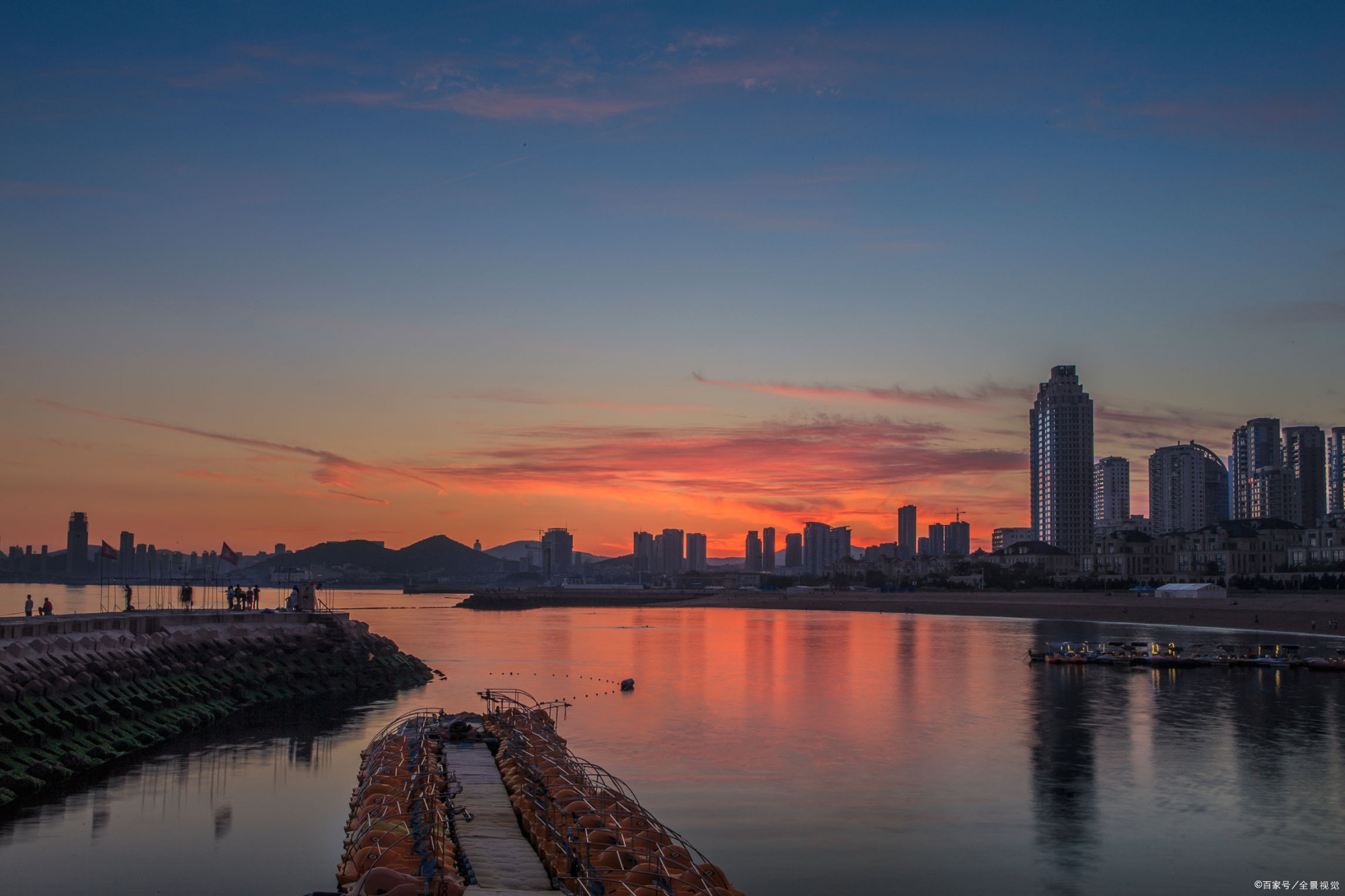 晴川历历汉阳树,芳草萋萋鹦鹉洲.——唐代:崔颢(图:鹦鹉洲)