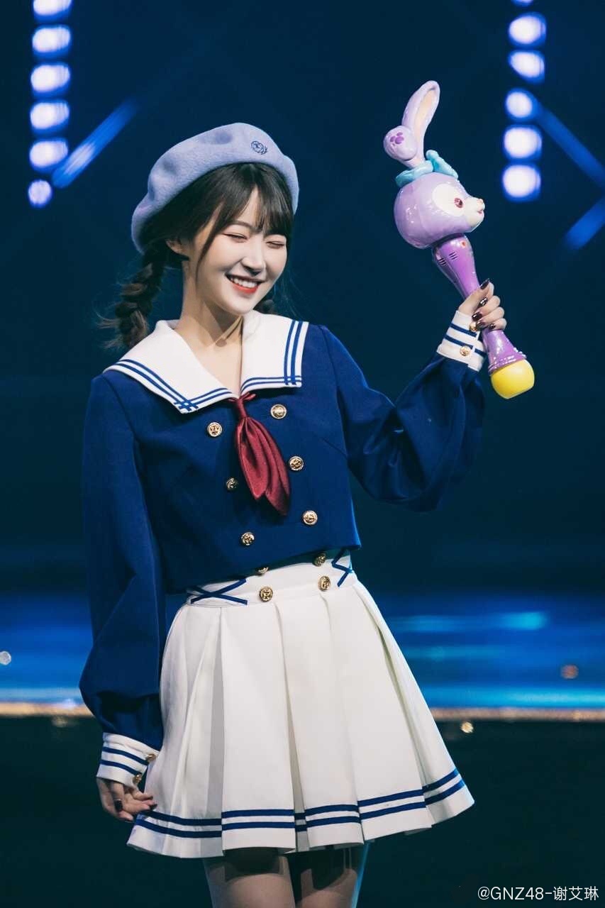 偶像女团gnz48成员谢艾琳美照欣赏