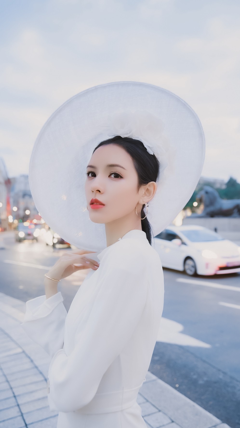 张予曦高清写真美图:天生丽质,楚楚动人