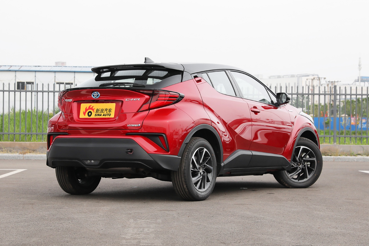 2021款丰田c-hr双擎2.0l e-cvt豪华版