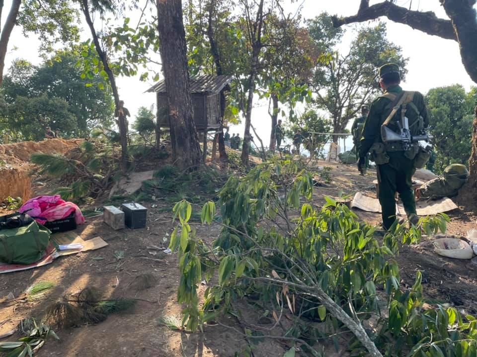 北撣邦軍進入南撣邦軍陣地,其中還有北撣邦軍特戰隊身影